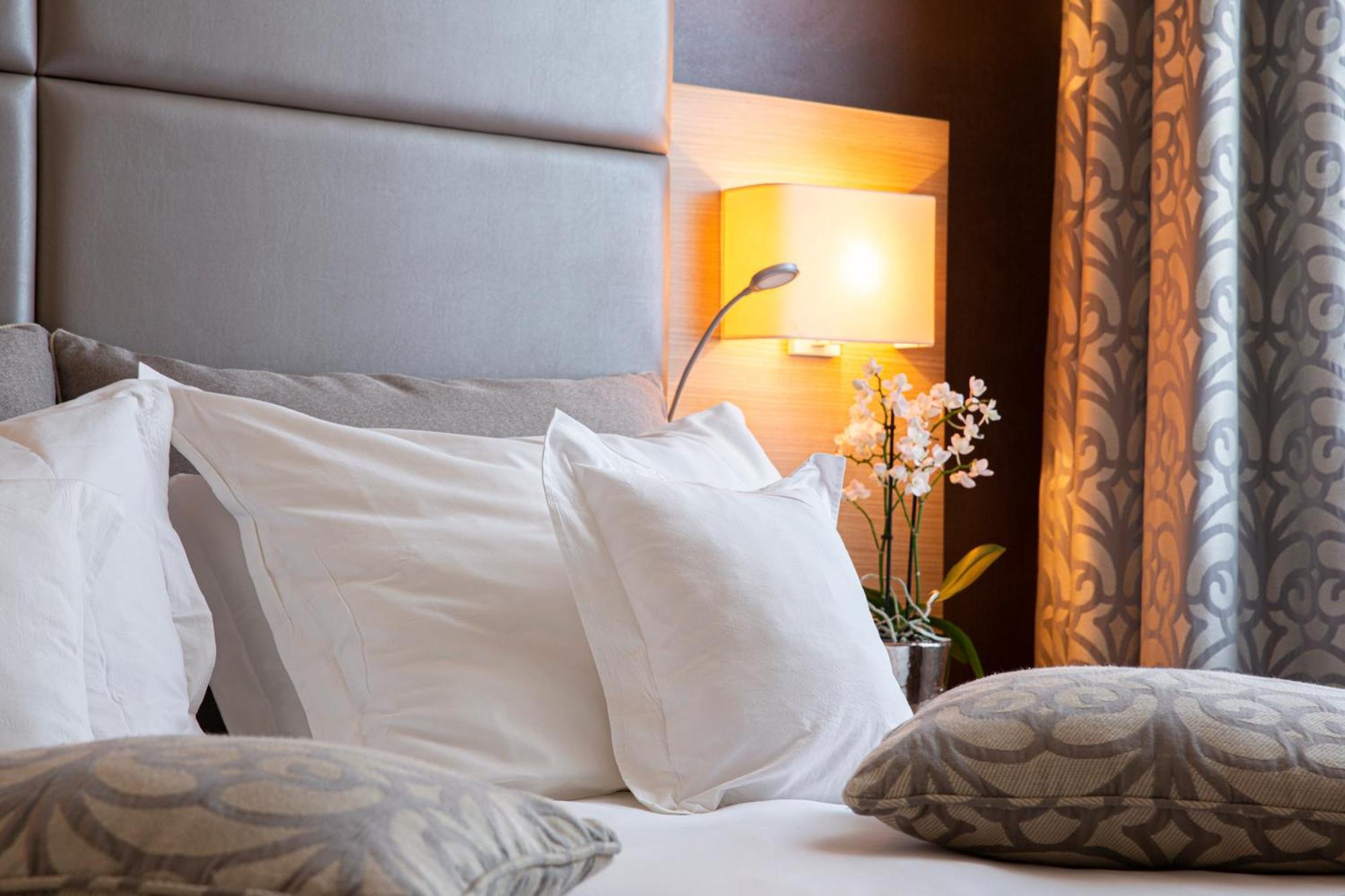 Hotel Villa Elisa & Spa บอร์ดิเกรา ภายนอก รูปภาพ