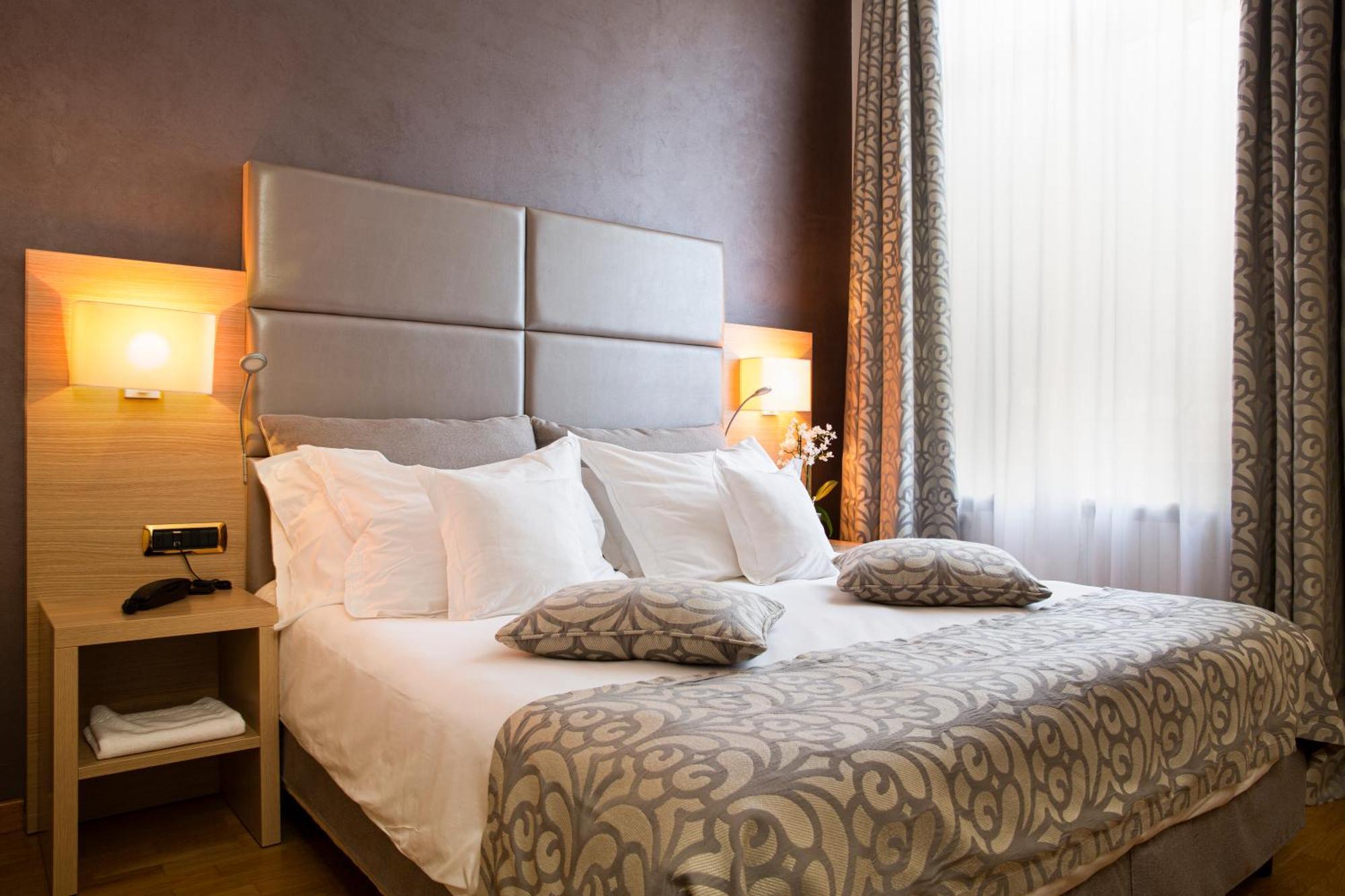 Hotel Villa Elisa & Spa บอร์ดิเกรา ภายนอก รูปภาพ